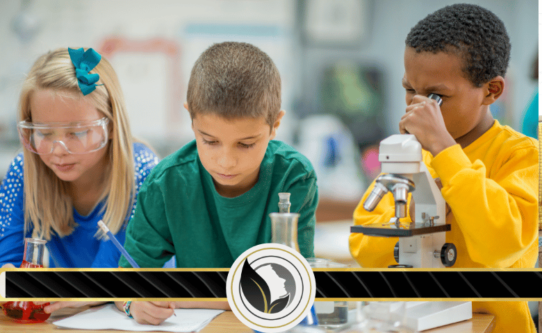 كيف تشجعين طفلك على حب مادة العلوم؟