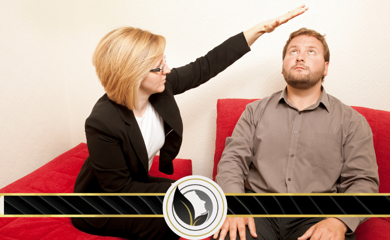 ماذا تسمى النتيجة التي نتوصل اليها بإستعمال التبرير الإستقرائي